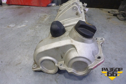 Крышка головки блока клапанная (правая 4.8л M4851) для Porsche Cayenne с 2003-2010г