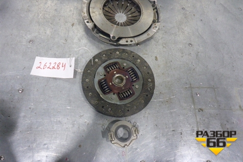 Сцепление в сборе (новое EXEDY) для Toyota Avensis с 1997-2003г