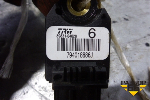 Датчик AIR BAG (8983104020) для Toyota Hilux с 2005-2015г
