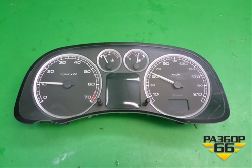 Щиток приборов МКПП (9645768480) для Peugeot 307 с 2001-2007г