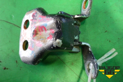 Петля двери задней правой нижняя для Ford Fiesta с 2001-2008г