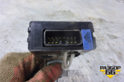 Блок электронный (8865002331) для Toyota Corolla (E12) с 2001-2007г