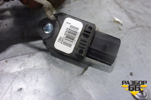 Датчик AIR BAG (8983102020) для Toyota Corolla (E12) с 2001-2007г