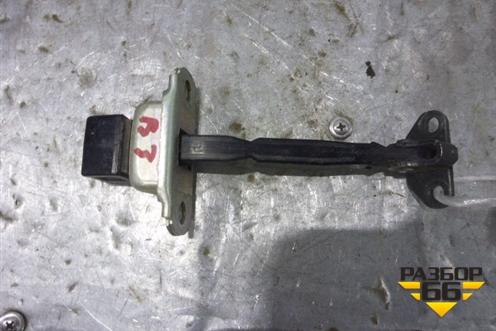 Ограничитель двери задней правой для Mitsubishi Galant (DJ,DM) с 2003-2012г