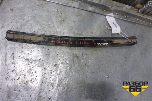 Кронштейн заднего бампера центральный для Mitsubishi Galant (DJ,DM) с 2003-2012г