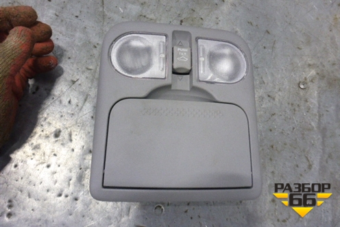 Плафон салонный передний (под люк) для Mitsubishi Galant (DJ,DM) с 2003-2012г