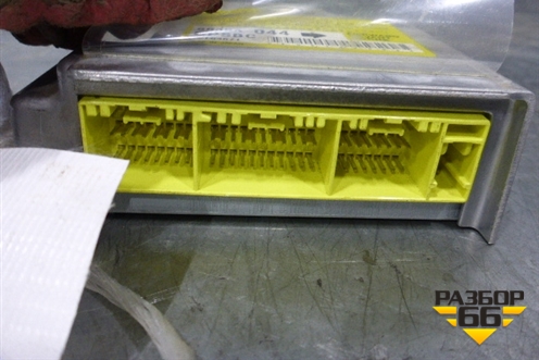 Блок управления AIR BAG (8635A044) для Mitsubishi Galant (DJ,DM) с 2003-2012г