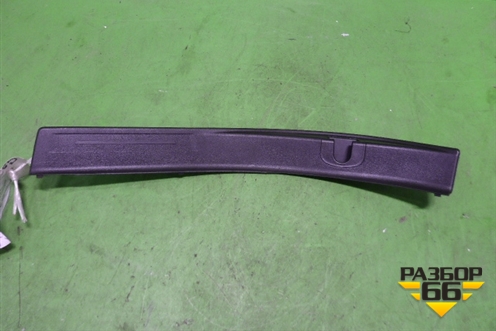 Накладка порога внутренняя заднего правого для Subaru Legacy Outback (B14) с 2009-2014г