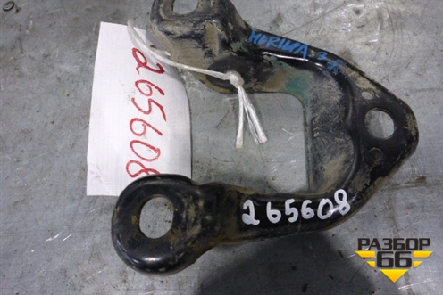 Кронштейн задней балки правый для Opel Meriva с 2003-2010г