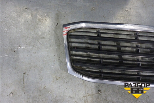 Решетка радиатора (до 2005г) (5311160350) для Toyota Land Cruiser (100) с1998-2007г