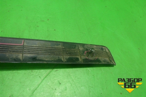 Накладка порога внутренняя переднего правого (6791102030) для Toyota Corolla (E12) с 2001-2007г