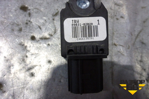 Датчик AIR BAG (8983102020) для Toyota Corolla (E12) с 2001-2007г