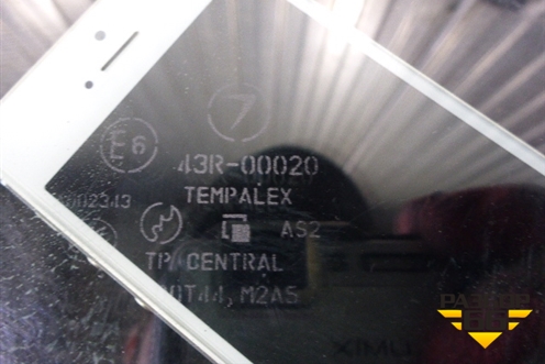 Стекло двери передней левой для Subaru Impreza (GG-GD) с 2000-2007г