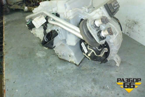 Корпус отопителя (в сборе с мотором) для Peugeot 308 с 2007-2014г