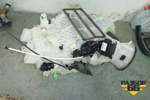 Корпус отопителя (в сборе с мотором) для Peugeot 308 с 2007-2014г