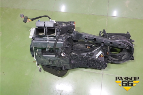 Корпус отопителя для Skoda Octavia (А5) с 2004-2013г