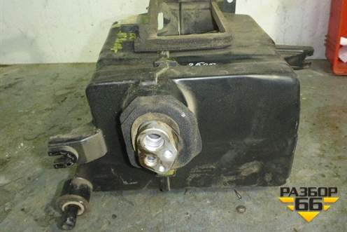 Корпус отопителя (MR568350) для Mitsubishi Pajero Sport с 1996-2008г