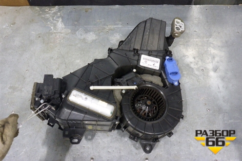 Корпус отопителя (задний в сборе с мотором) для Porsche Cayenne с 2003-2010г