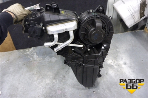 Корпус отопителя (задний в сборе с мотором) для Porsche Cayenne с 2003-2010г