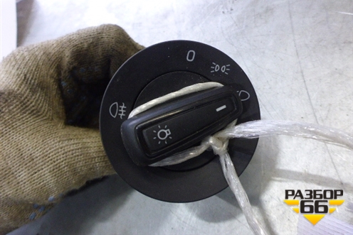 Модуль управления света фар (5E0941431G) для Skoda Octavia (A7) с 2013г (Октавия)