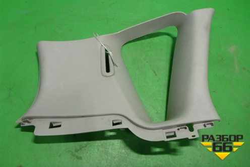 Обшивка стойки задняя верхняя левая (8200814215) для Renault Scenic с 2003-2009г