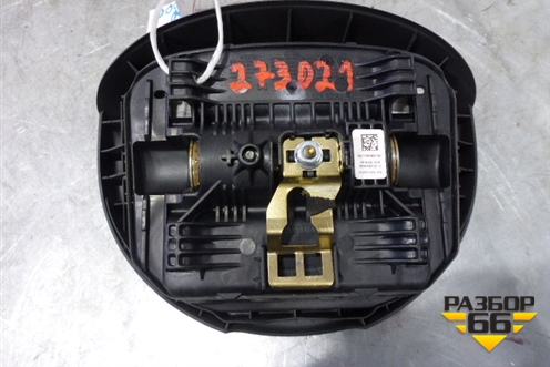 Подушка безопасности в рулевое колесо (8200485101A) для Renault Scenic с 2003-2009г