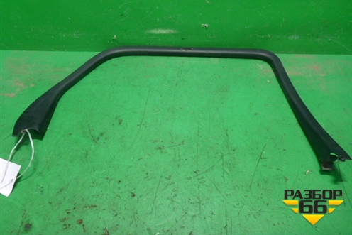 Накладка двери задней левой (на рамку) (8200167198) для Renault Scenic с 2003-2009г