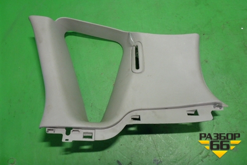 Обшивка стойки задняя верхняя правая (8800814217) для Renault Scenic с 2003-2009г