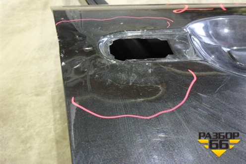 Дверь передняя правая (7751477220) для Renault Scenic с 2003-2009г