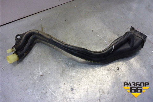 Горловина топливного бака (8200838338) для Renault Scenic с 2003-2009г