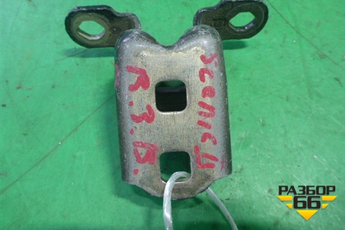 Петля двери задней правой верхняя для Renault Scenic с 2003-2009г