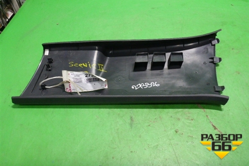 Обшивка стойки центральная нижняя правая (8200084327) для Renault Scenic с 2003-2009г