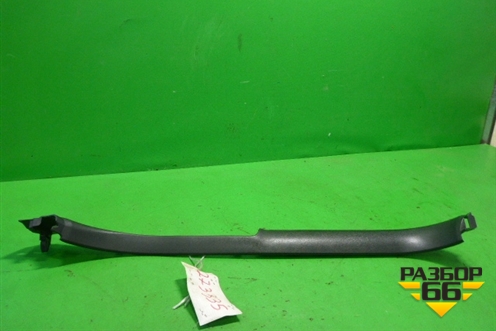 Накладка порога внутренняя переднего правого (8200084331) для Renault Scenic с 2003-2009г