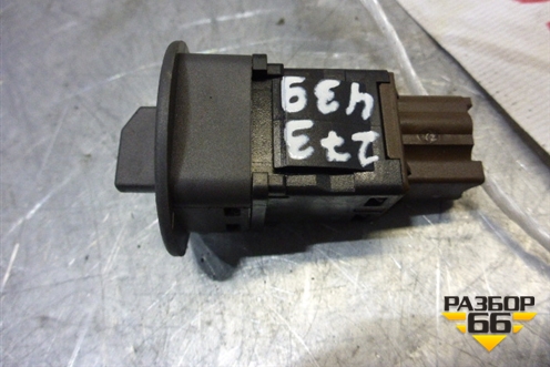 Выключатель пассажирской AIR BAG (8200169589C) для Renault Scenic с 2003-2009г