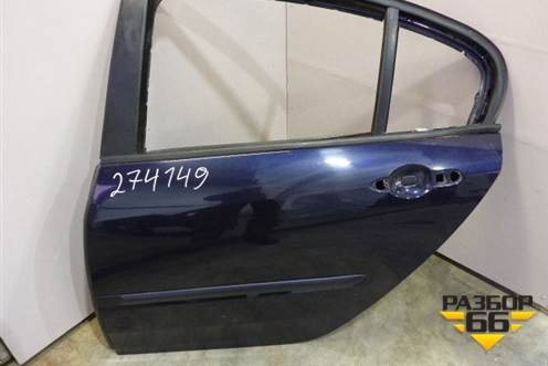 Дверь задняя левая (лифтбэк) (821010023R) для Renault Laguna-3 с 2009г