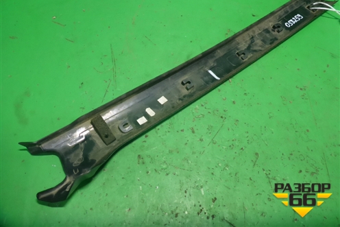 Молдинг лобового стекла правый (6H2203064DAW) для Land Rover Discovery 3 с 2004-2009г