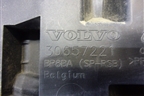 Кронштейн заднего бампера центральный (30657221) для Volvo C30 с 2006г