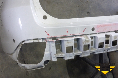 Бампер задний (под парктроник) (521590E070) для Toyota Highlander с 2013-2021г