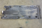 Защита антигравийная левая (1K0825201S) для Volkswagen Golf V Plus с 2005-2014г