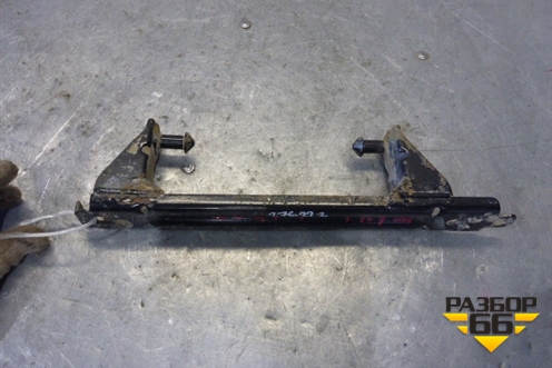 Кронштейн глушителя (1K0253144AN) для Volkswagen Golf V Plus с 2005-2014г
