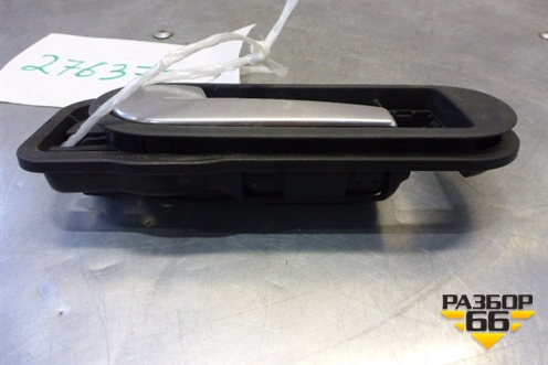 Ручка внутренняя двери передней левой (5M0837197) для Volkswagen Golf V Plus с 2005-2014г