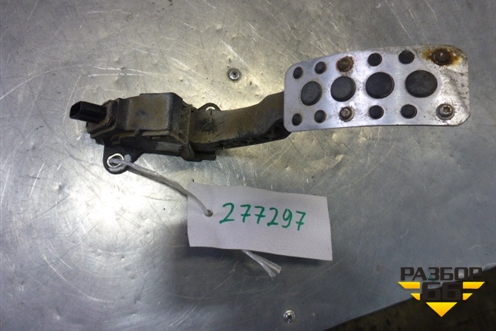 Педаль газа электронная (7811002010) для Toyota Auris с 2006-2012г
