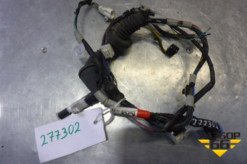 Проводка двери передней правой для Toyota Auris с 2006-2012г