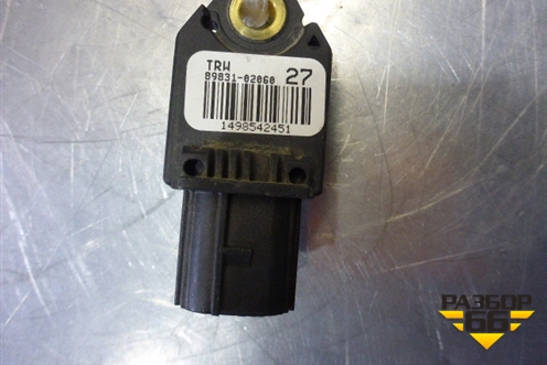 Датчик AIR BAG (8983102060) для Toyota Auris с 2006-2012г