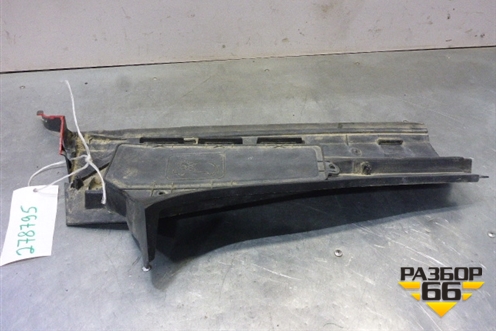 Решетка стеклоочистителей правая (9637992277) для Citroen C3 с 2002-2009г