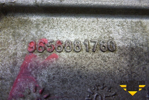 Кронштейн компрессора кондиционера (9656881780) для Citroen C3 с 2002-2009г