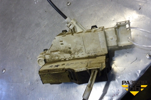 Замок двери задней правой (9681337280) для Peugeot 407 с 2004г