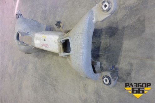 Балка задняя (9640718610) для Peugeot 407 с 2004г