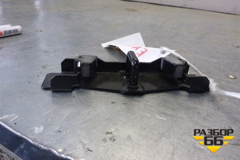 Замок багажника (ответная часть) (LR032656) для Land Rover Range Rover Evoque с 2011-2018г
