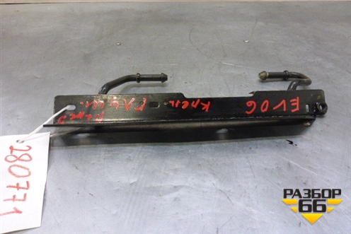 Кронштейн глушителя (передний) (BJ325D217BA) для Land Rover Range Rover Evoque с 2011-2018г